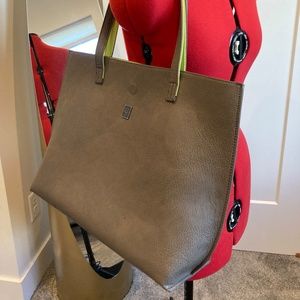 Brooklyn industry large gray reversible leather bag
